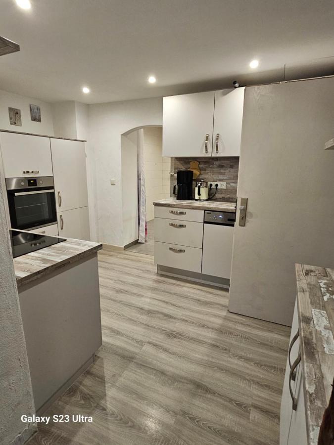 Ferienwohnung ,,Hinter Der Mauer" Hildburghausen Exteriör bild